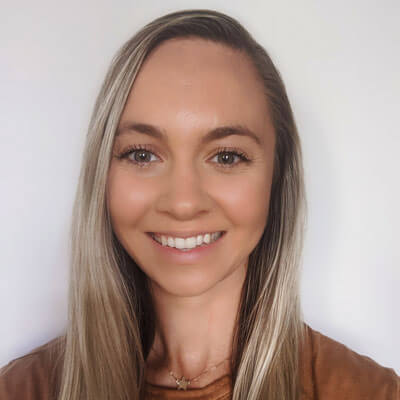 Janelle DeRobertis